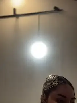 imlindapink on StripChat