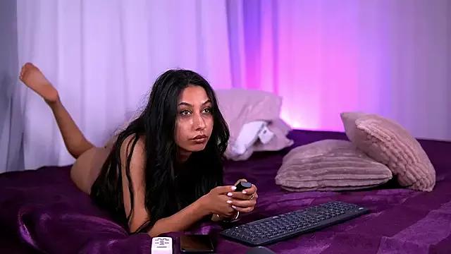InnocentD3vil on StripChat