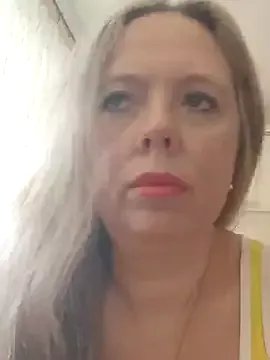 Irina3718 on StripChat 