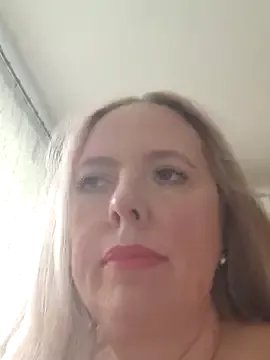 Irina3718 on StripChat 