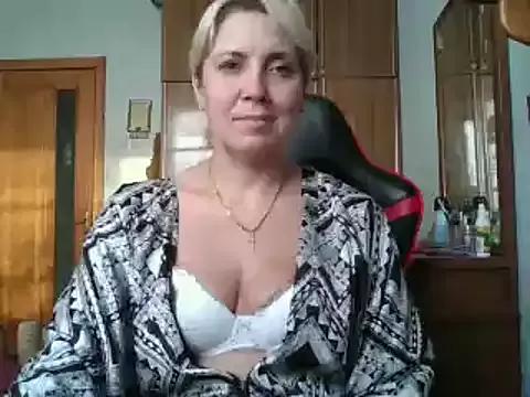 IrinaB1 from StripChat
