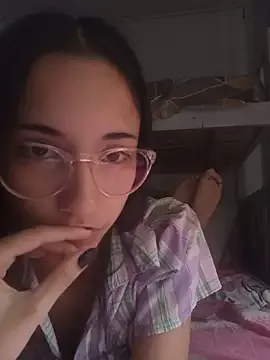 isaaabelaaa — me pongo en 4 cada 20tk