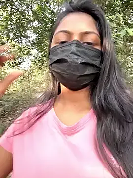 Ishu_Lovee on StripChat