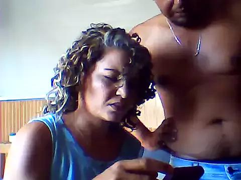 Freechat JadeYuri on StripChat