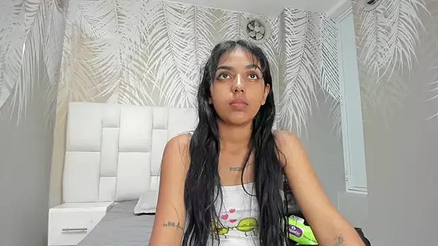 Jessgarcia_ on StripChat