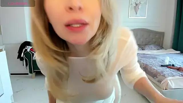 Freechat Jolie_Ozolla on StripChat