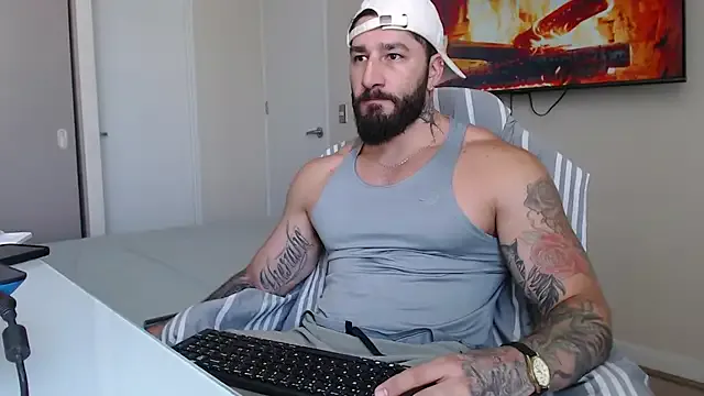 jonhklleyn from StripChat