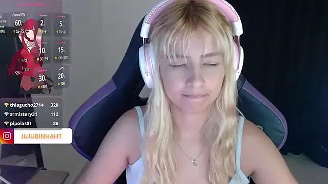 jujubinhahot on StripChat 