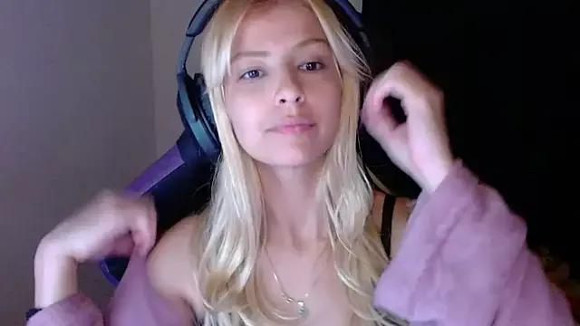 jujubinhahot on StripChat 