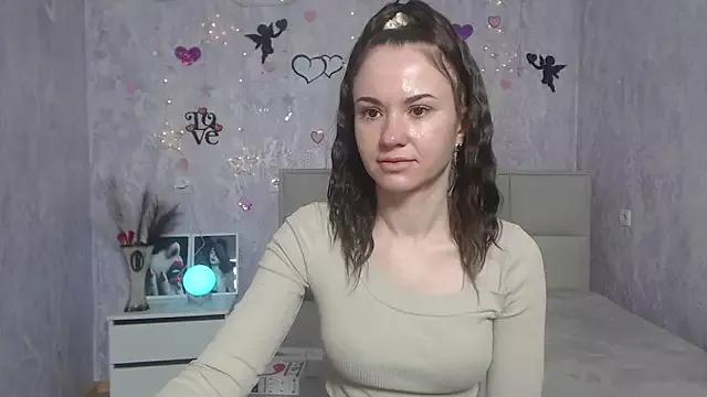 KaraCriegs on StripChat 