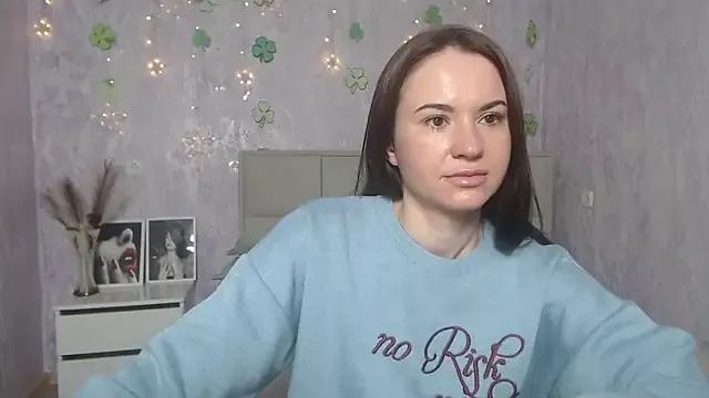 KaraCriegs on StripChat 