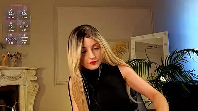Katty_Lights on StripChat 