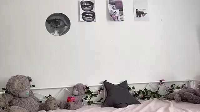 Kelly_Berry__ on StripChat 