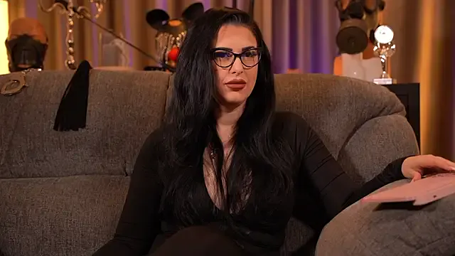 kelly_kent on StripChat