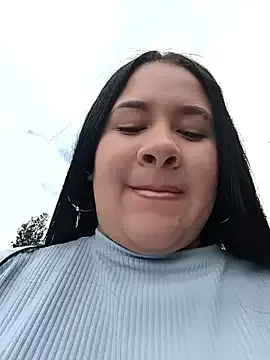 Kendra-daring — My friend sucks on my nipples