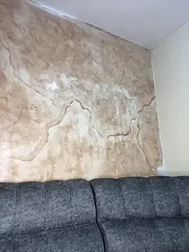 Kendra_C — Wet and naked body