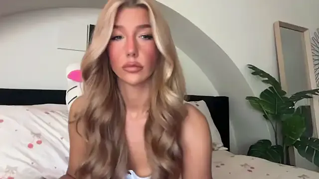 KENNIEXROSE from StripChat