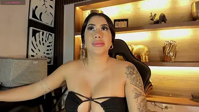 kiim_taaylor on StripChat 