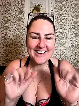 Lacey-BBW from StripChat