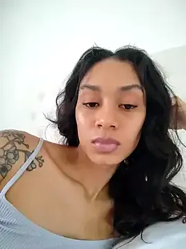 Leaberrry — Show me boobs