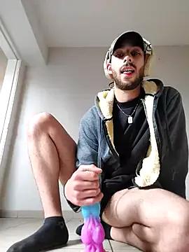 Levi_Latino from StripChat