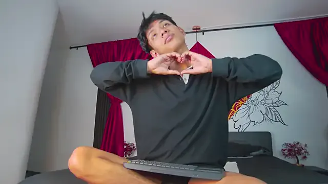 Liam_Sinclair on StripChat