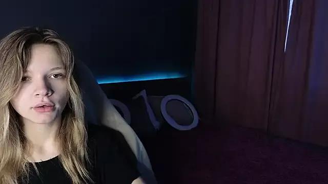 Freechat LitaBrom on StripChat