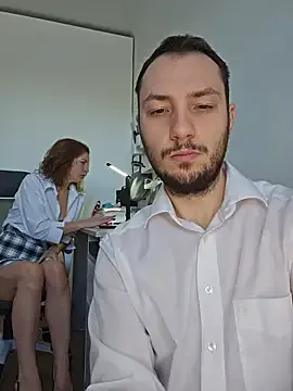 Lovebackground on StripChat