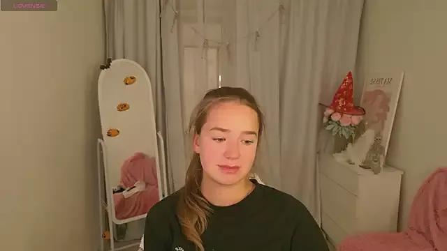 LovelyJessie from StripChat