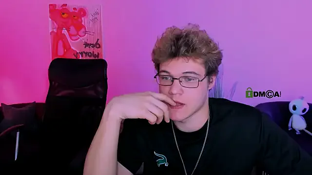 lucas_long_ on StripChat