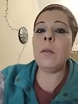 Lucia8600 from StripChat