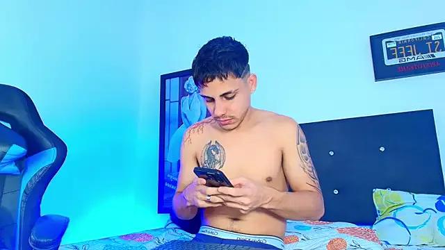 Luke_Stone from StripChat