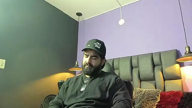 Lyon_vach from StripChat