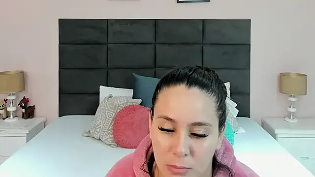 MadisonJenner on StripChat