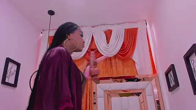 malu_horny_69 — control lovense