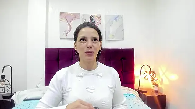 MashaPiink — plug on  ass