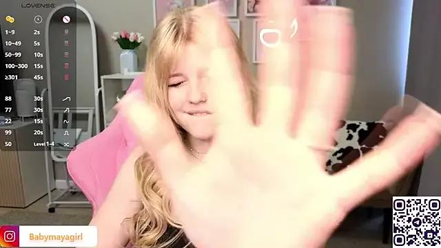 Maya_Rave on StripChat 