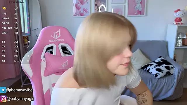 Maya_Rave on StripChat