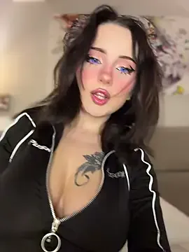 Melissa_cum on StripChat