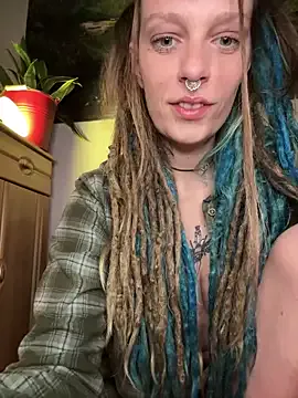 MenaDreadfull on StripChat