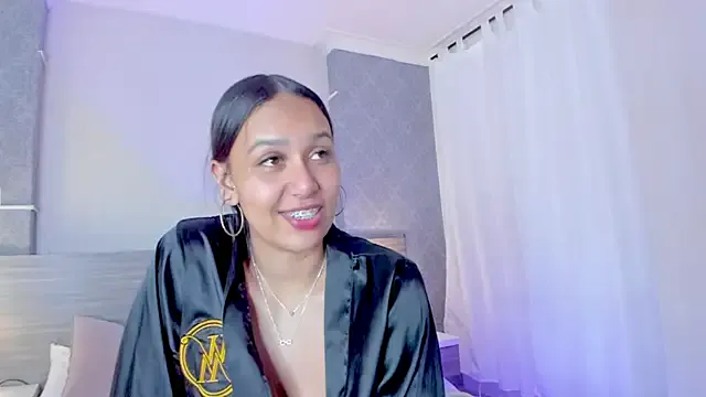 MiilaBlake on StripChat