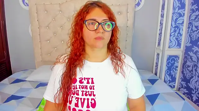 mishell_lovely on StripChat