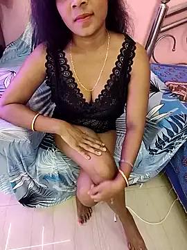 Misss-julli on StripChat 