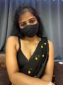 Misss-julli on StripChat 