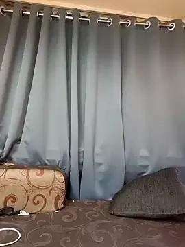 Misss-julli on StripChat 