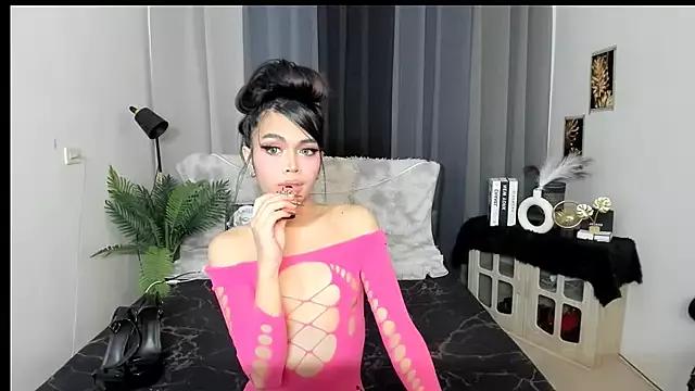 MissSexyDork77 on StripChat