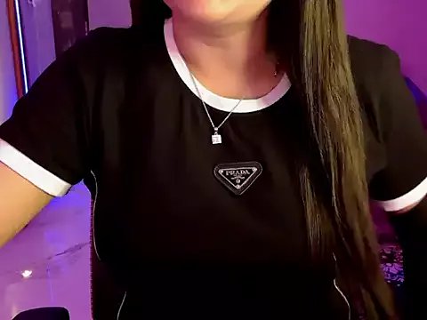 Mitikaa on StripChat 