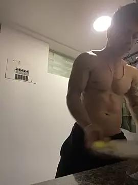 MR_MUSCLE on StripChat 