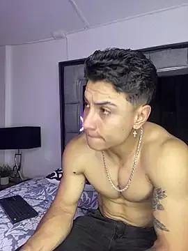 MR_MUSCLE on StripChat 