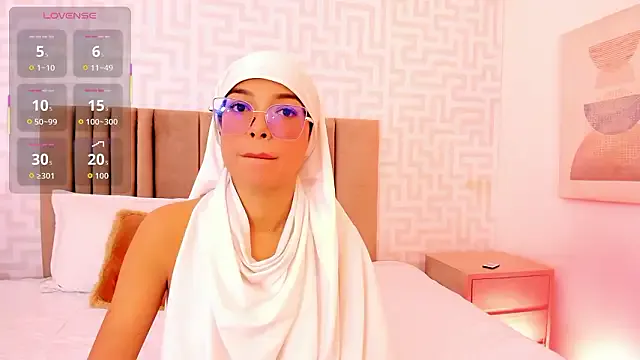 naishaa_ — Oild boobs and ass 